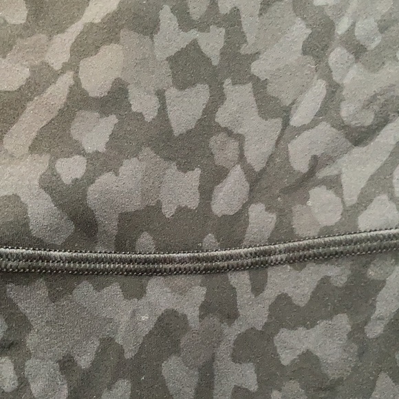 Lululemon Align Leggings 23” - Picture 4 of 8